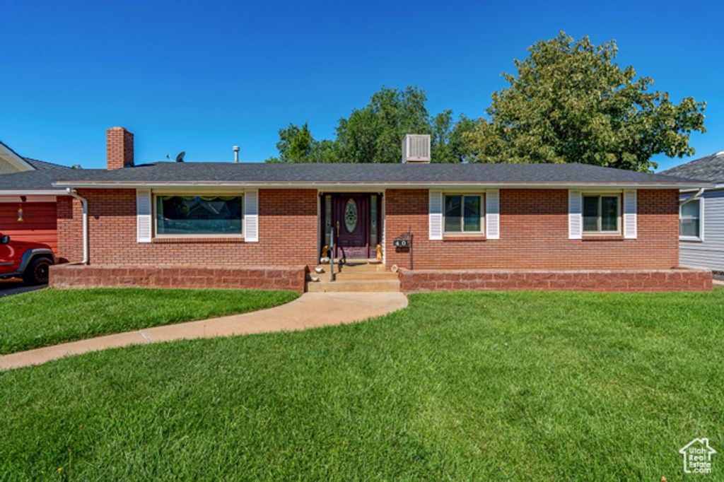 40 S 100 E, Fillmore, UT 84631