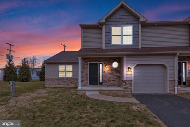 523 ELM ST, West Reading, PA 19611