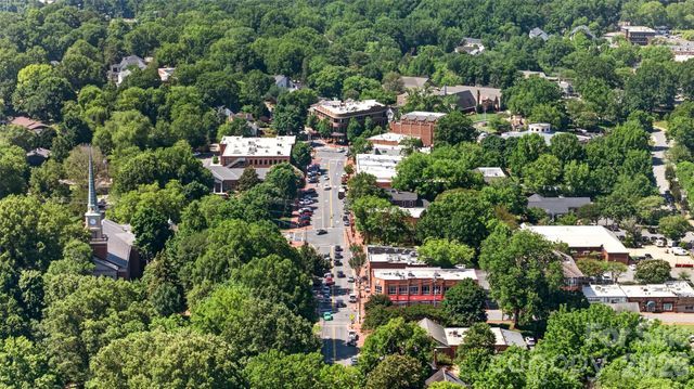106 Wesser Street, Davidson, NC 28036