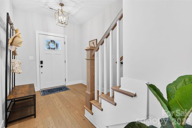 106 Wesser Street, Davidson, NC 28036