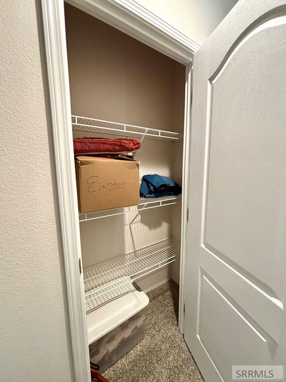 Image 24 of property listing at 2987 E 550 N, St Anthony, ID 83445