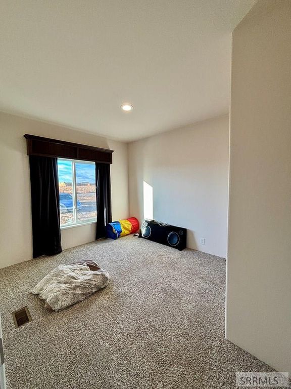 Image 26 of property listing at 2987 E 550 N, St Anthony, ID 83445