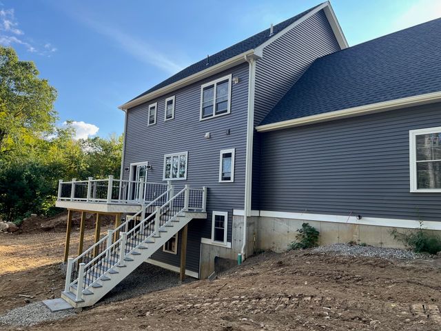42 Ladd Road, Tolland, CT 06084