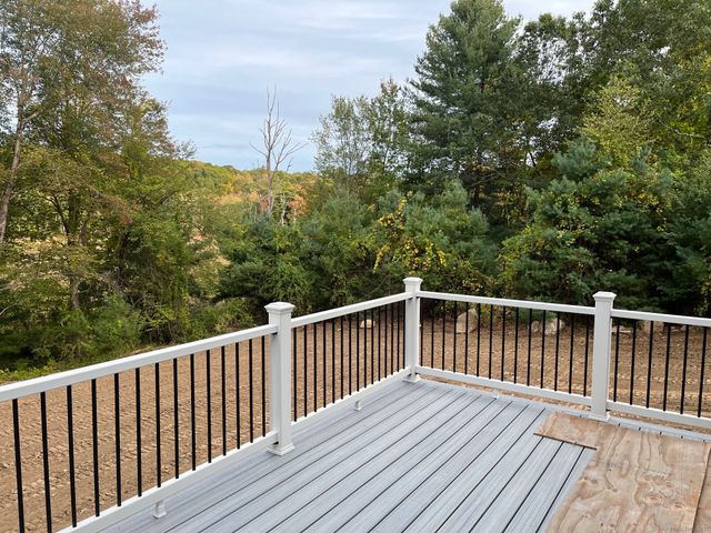 42 Ladd Road, Tolland, CT 06084