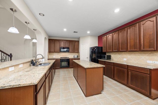 6719 Latchmore Lane, Houston, TX 77049