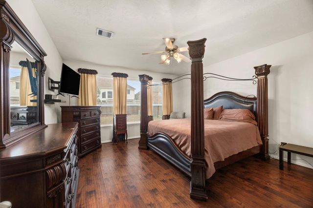 6719 Latchmore Lane, Houston, TX 77049