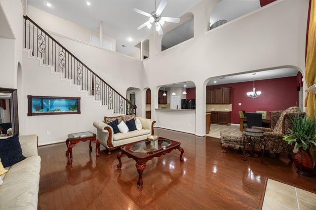 6719 Latchmore Lane, Houston, TX 77049