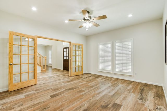729 Silverthorne Trail, Highland Village, TX 75077