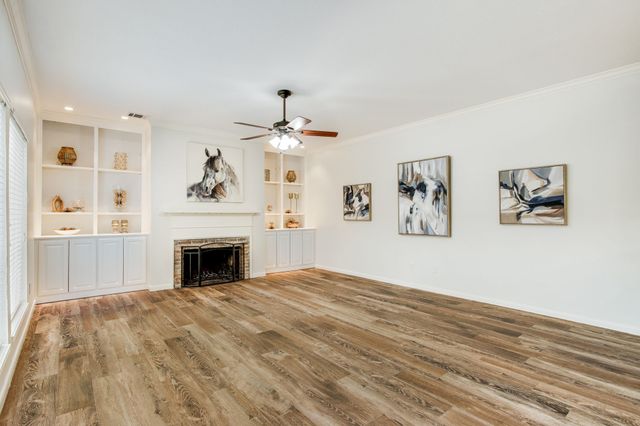 729 Silverthorne Trail, Highland Village, TX 75077