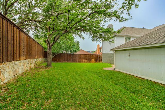 729 Silverthorne Trail, Highland Village, TX 75077