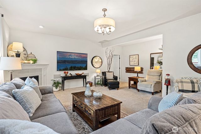 16804 118th Avenue Ct E, Puyallup, WA 98374