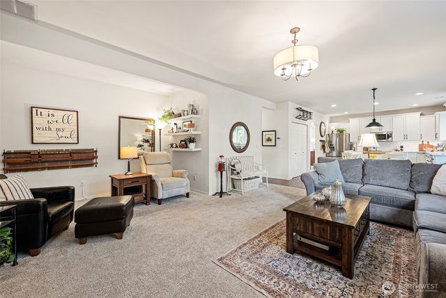 16804 118th Avenue Ct E, Puyallup, WA 98374