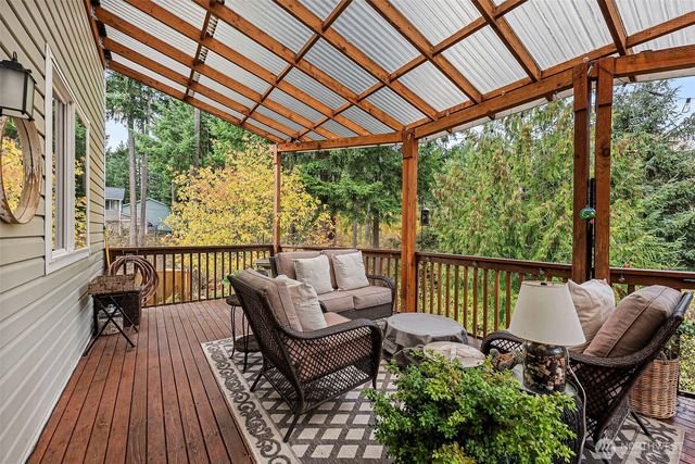 16804 118th Avenue Ct E, Puyallup, WA 98374