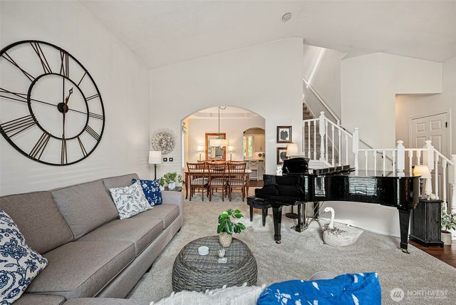 16804 118th Avenue Ct E, Puyallup, WA 98374