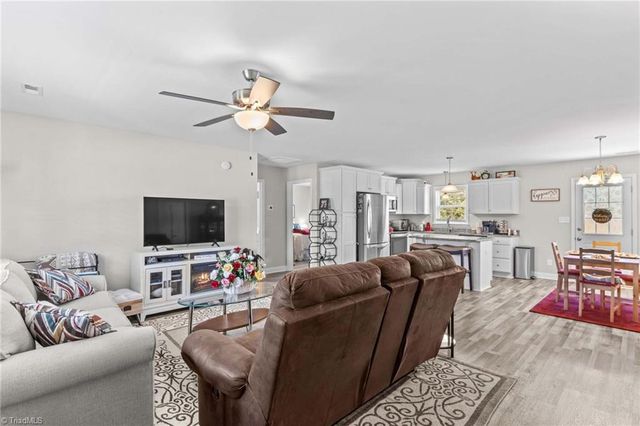 161 Mack Trail, Lexington, NC 27292