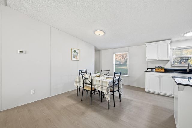 296 Oakley Circle, Weatherford, TX 76085