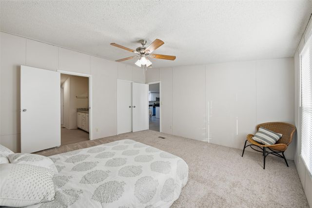 296 Oakley Circle, Weatherford, TX 76085