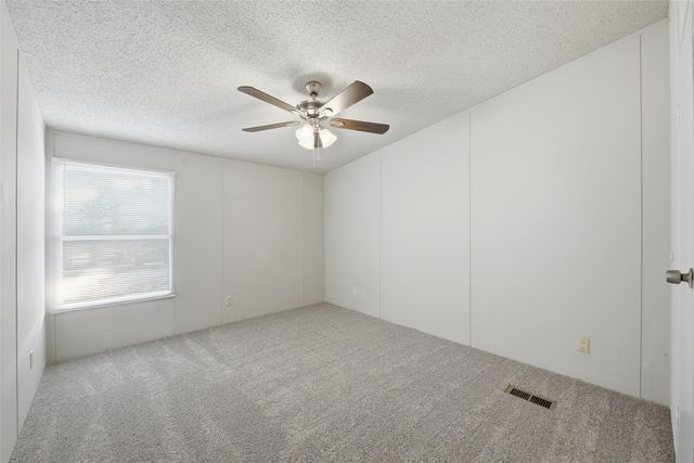 296 Oakley Circle, Weatherford, TX 76085