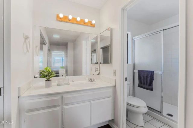 327 Wynn Court, Thousand Oaks, CA 91362