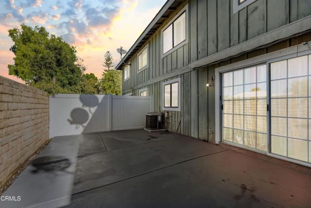 327 Wynn Court, Thousand Oaks, CA 91362
