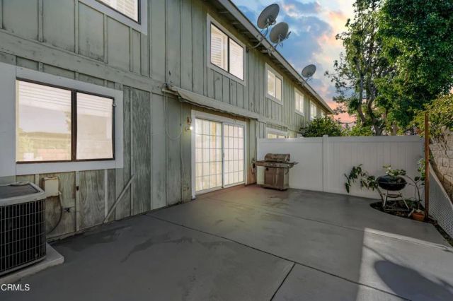 327 Wynn Court, Thousand Oaks, CA 91362