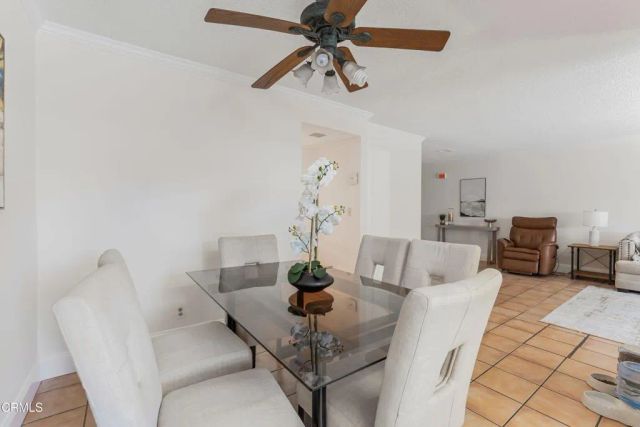 327 Wynn Court, Thousand Oaks, CA 91362