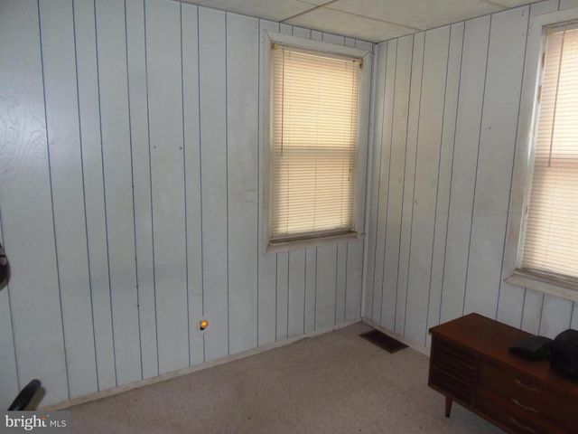 16 CHURCHILL RD, Cherry Hill, NJ 08034