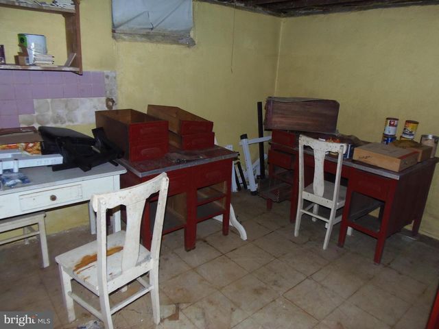 16 CHURCHILL RD, Cherry Hill, NJ 08034