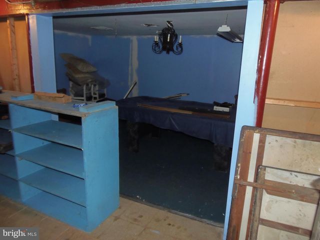 16 CHURCHILL RD, Cherry Hill, NJ 08034