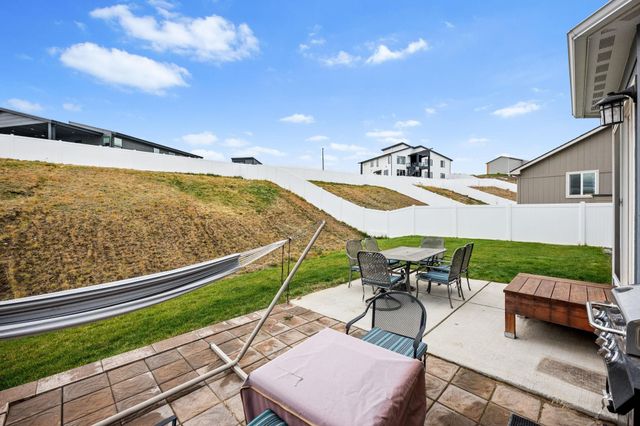 18224 E Selkirk Estates Rd, Greenacres, WA 99016