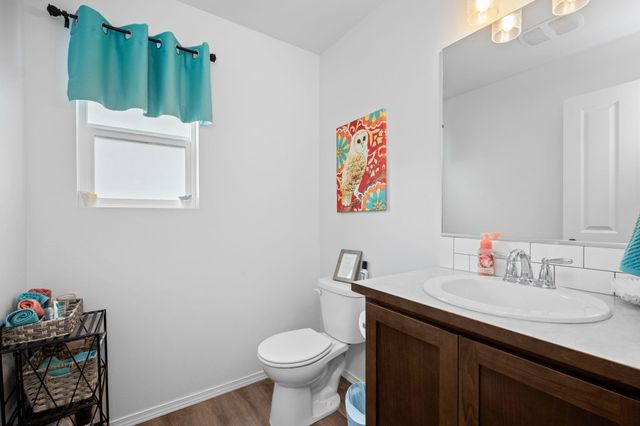 18224 E Selkirk Estates Rd, Greenacres, WA 99016