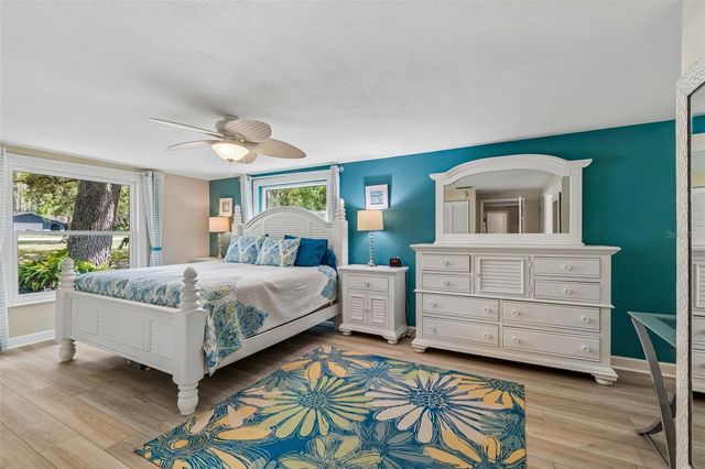 9950 HILLTOP DRIVE, New Port Richey, FL 34654