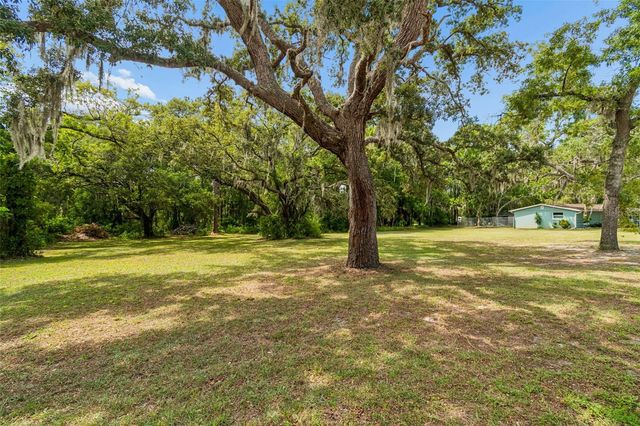 9950 HILLTOP DRIVE, New Port Richey, FL 34654
