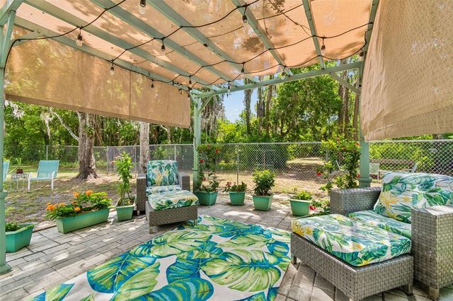 9950 HILLTOP DRIVE, New Port Richey, FL 34654