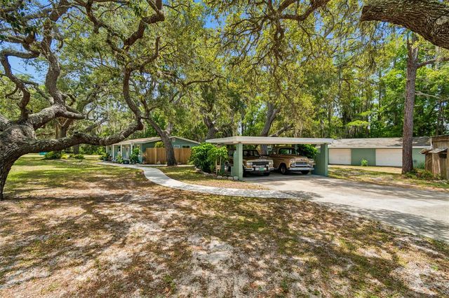 9950 HILLTOP DRIVE, New Port Richey, FL 34654