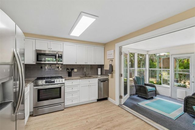 9950 HILLTOP DRIVE, New Port Richey, FL 34654