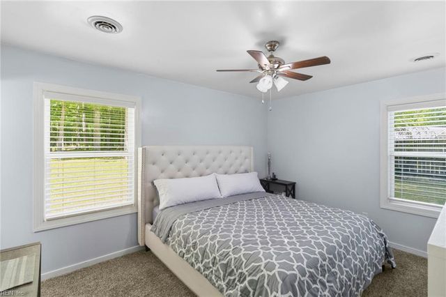 6571 Lake View DR, Gloucester, VA 23061