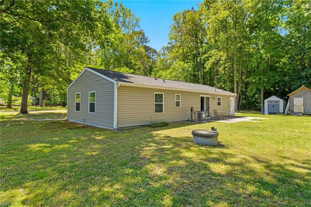 6571 Lake View DR, Gloucester, VA 23061