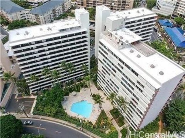 425 Ena Road B101, Honolulu, HI 96815