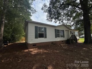 2001 E Park Drive, Lancaster, SC 29720