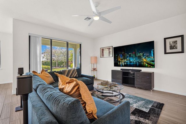 4471 Gramercy Drive, Oakland Park, FL 33309