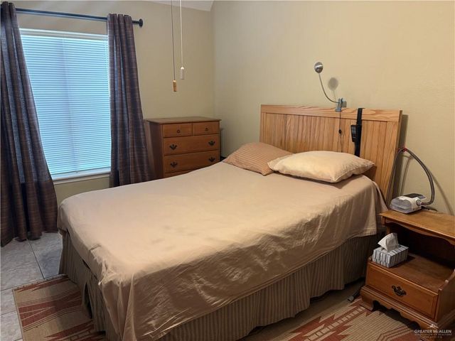 317 Karen Drive, Alamo, TX 78516