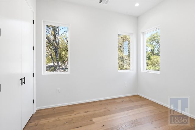 4605 Jinx Ave 1, Austin, TX 78745