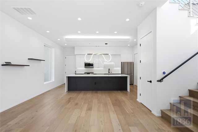 4605 Jinx Ave 1, Austin, TX 78745