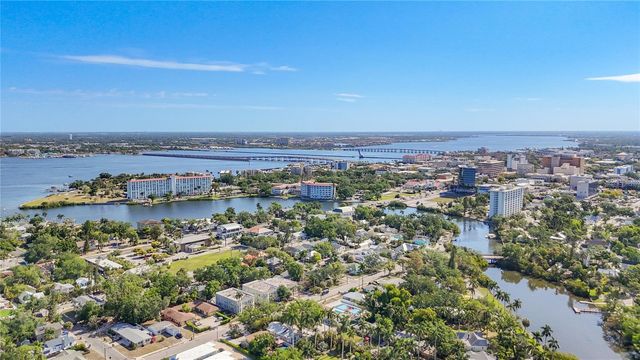 2006 7TH AVENUE W B, Bradenton, FL 34205