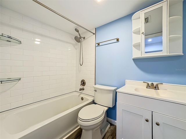 2006 7TH AVENUE W B, Bradenton, FL 34205