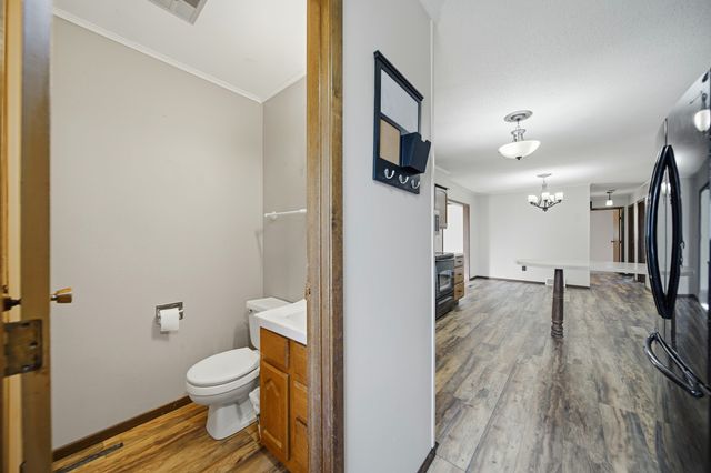 13831 Prairie Center Road, Morrison, IL 61270