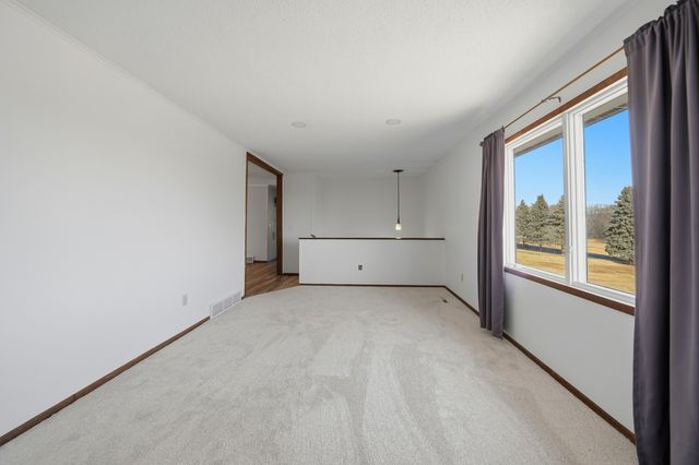 13831 Prairie Center Road, Morrison, IL 61270