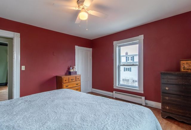 44 Taylor Street, Newport City, VT 05855