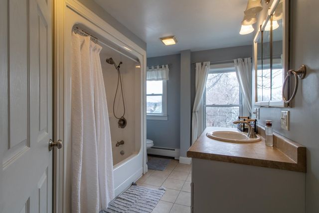 44 Taylor Street, Newport City, VT 05855